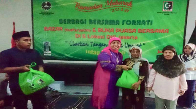 Forhati Ajak Dhuafa Periksa Kesehatan dan Buka Puasa