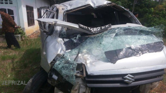 Minibus APV Terbalik Satu Korban Tewas