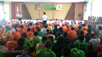 Pekerja Harian Lepas Dapat Bantuan dari Baznas Kota Jambi