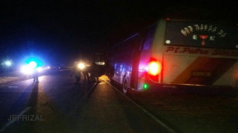 Ditabrak Bus, Dua Pengendara Motor Tewas di Tempat