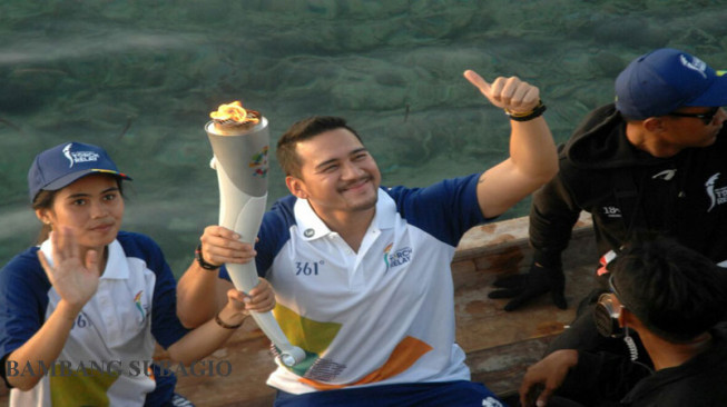 Semarak Kirab Obor Asian Games Bergema di Tanjung Bira
