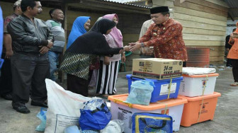 H Al Haris Santuni Keluarga Sumiyem