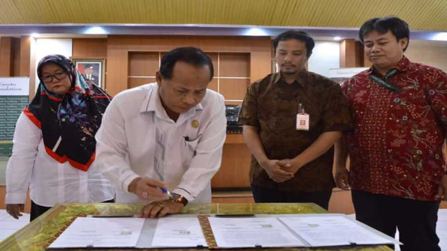 Asisten II Buka Acara Sosialiasi Program Pelita Pendidikan