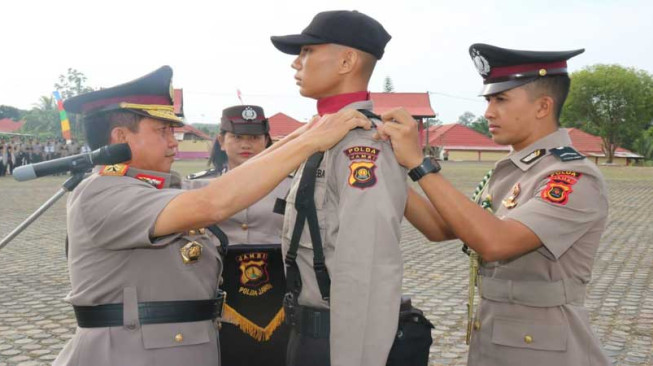 Kapolda Pimpin Upacara Diktuk Bintara