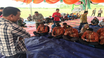 Petani dan PPL di Tanjab Timur Dapat Hadiah Paket Umroh