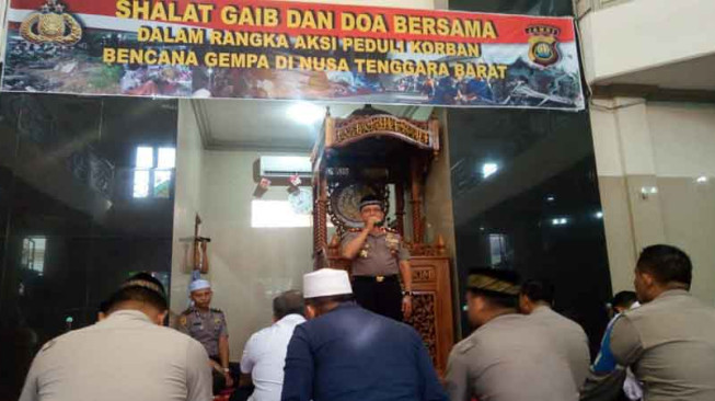 Polda Jambi Gelar Shalat Ghaib dan Doa untuk Lombok