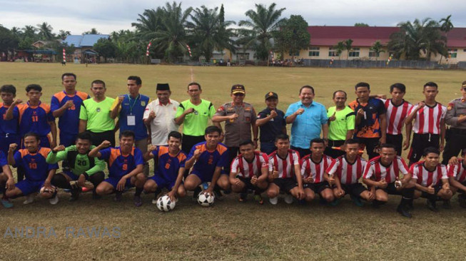 Kapolda Jambi Buka Turnamen Sepak Bola Terusan Cup