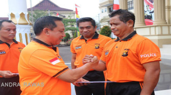 Kapolda Beri Reward Kepada Personil Berprestasi