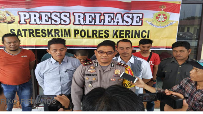 Pelaku Penyebar Foto Tak Senonoh, Terancam 12 Tahun Penjara