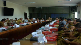 Sekda : Pemerintah Terus Berupaya Tingkatkan Kesejahteraan Warga SAD
