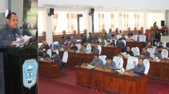 Pj Bupati Sampaikan KUPA dan PPAS-Perubahan 2018