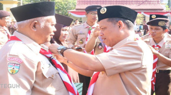 Puluhan Anggota dan Pengabdi  Pramuka Menerima Lencana Darma Bhakti