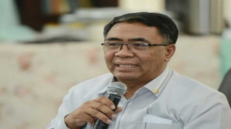 DPR : Harus Ditelusuri Pembagian Air Zamzam Berlabel #2019GantiPresiden