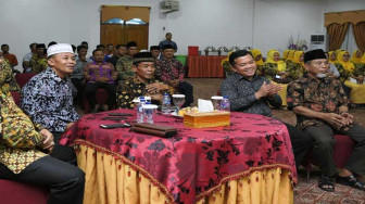 H Al Haris dan H Mashuri Gelar Acara Perpisahan