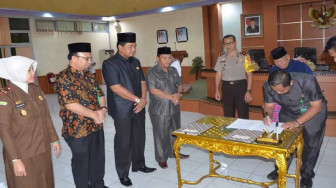 Pemkab Batanghari MoU Dengan Lembaga Adat