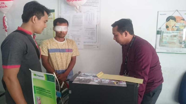 Penadah Emas Ilegal Dibekuk Bersama 1,5 Ons Emas Hasil PETI