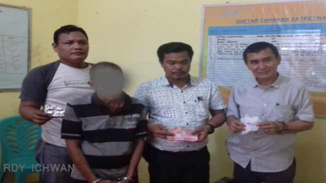 Kakek-kakek 67 Tahun Nekad Jual Narkoba Jenis Shabu