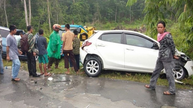 Akibat Tabrakan Beruntun, Sejumlah Penumpang Luka-luka