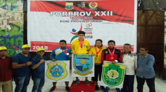 Tenismeja Tuntaskan Partai Bergengsi, Kota Jambi dan Bungo Boyong Emas