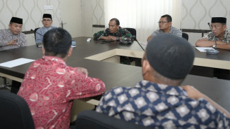 H Al Haris Inventarisir Alat Berat di Muara Siau