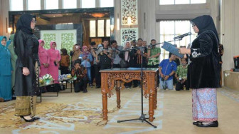 Rahima Lantik Ketua PKK dan Dekranasda Kota Jambi