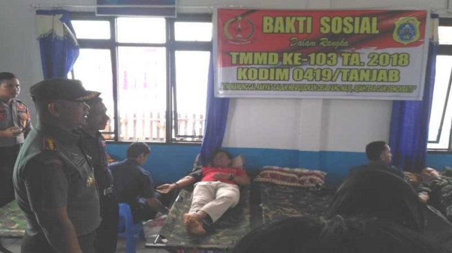 Danrem 042/Gapu, Tinjau Pengobatan Gratis dan Donor Darah TMMD