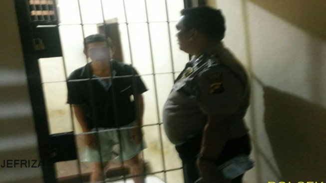 Bejat, Ayah Kandung Garap Anak Sendiri