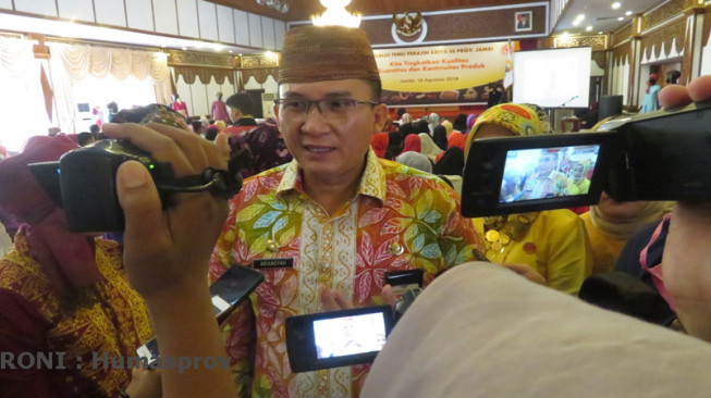 Pengrajin Harus Mampu Tingkatkan Daya Saing Produk
