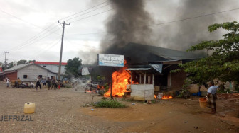 Sepeda Motor Pelansir BBM Hangus Terbakar