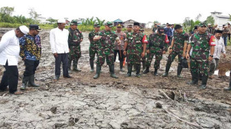 Danrem 042/Gapu Tinjau Lokasi TMMD di Dusun Sungai Ayam