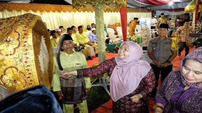 Bupati Muarojambi Buka MTQ ke-VI Kecamatan Taman Rajo