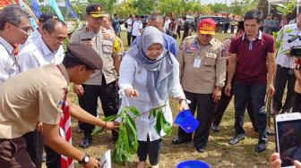 Bupati Muarojambi Hadiri Peringatan Hari Perumahan ke-11 dan Launcing Gerakan Cinta Taman