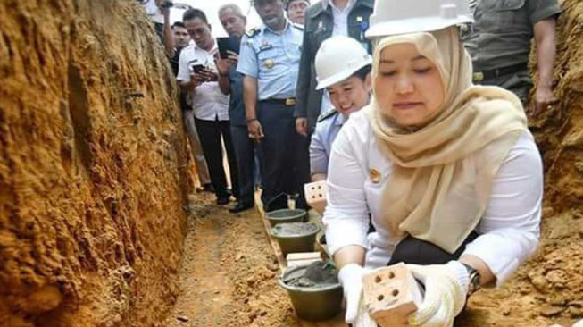 Bupati Muarojambi Letakkan Batu Pertama Pembangunan Lapas Wanita