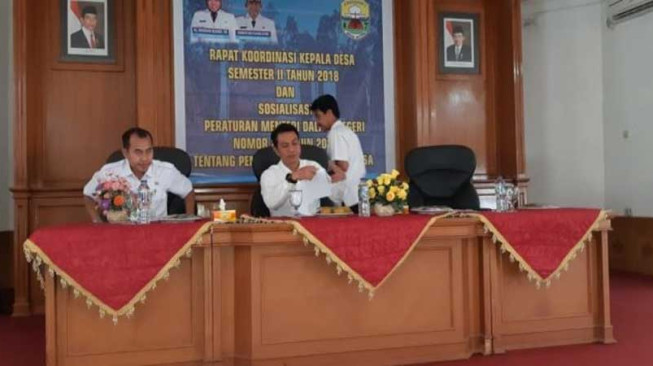 Sekda Muarojambi Buka Rakor Kades Semester II Tahun 2018