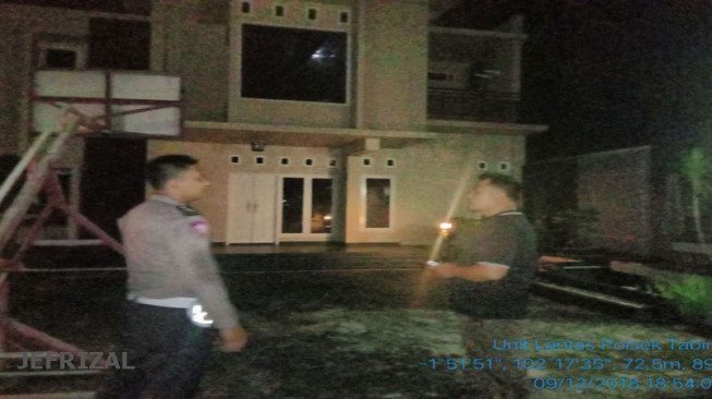 Rumah Milik Anggota Polisi Nyaris Terbakar