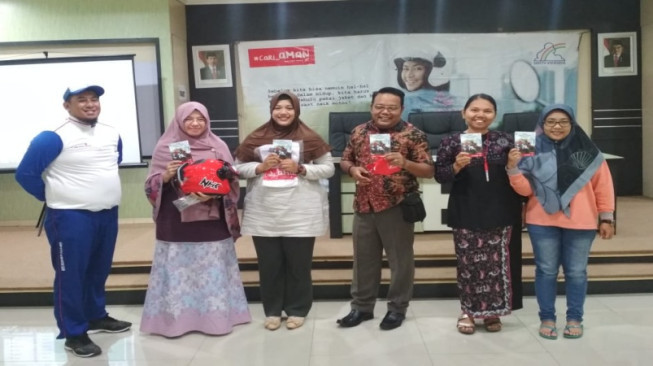 Masuk Sekolah, #Cari_aMaN Lagi Bersama Sinsen