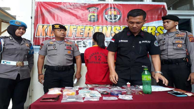 Edarkan Sabu, Pemuda Kampung Pulau Terancam Gagal Nikah