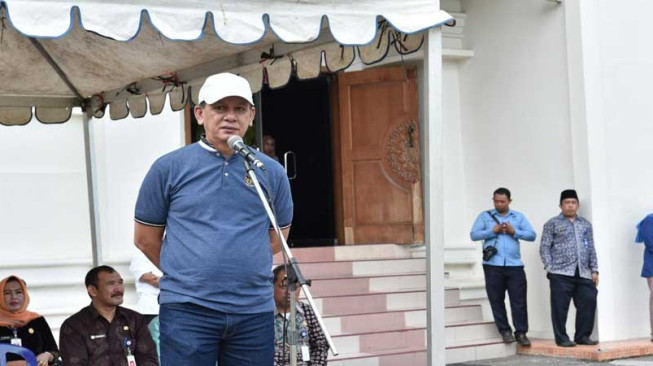 Sekda Buka Pertandingan Futsal HUT Provinsi Jambi