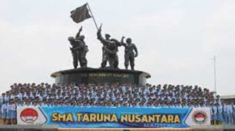 Ajenrem 042/Gapu Terima Siswa SMA Taruna Nusantara TP. 2019