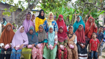 Yunninta Asmara Silaturrahmi Dengan Warga Rambutan Masam