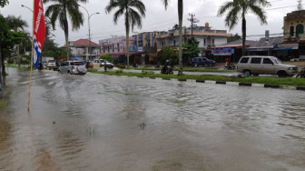 Diguyur Hujan Deras, Jalinsum Terendam Banjir