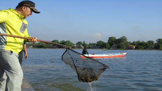 Walikota Jambi Mulai Membenahi Danau Sipin