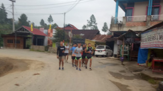 Anggota Satgas TMMD Ke 104 Kodim 0417/Kerinci Lari Pagi Sebelum Menjalankan Tugas
