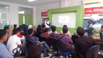 Himpunan Mahasiswa Islam UIN Siap Cari Aman Saat Naik Motor