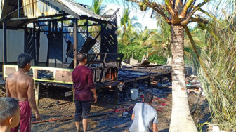 Satu Rumah Terbakar, Pasar Sadu Hampir Ludes