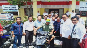 Ketua DPRD Sungai Penuh Hadiri Penyerahan Bantuan CSR untuk Disabilitas