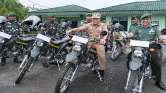 Bupati Merangin Serahkan 16 Unit Motor Untuk Kodim Sarko