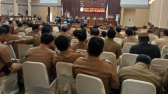 Delapan Ranperda Diparipurnakan