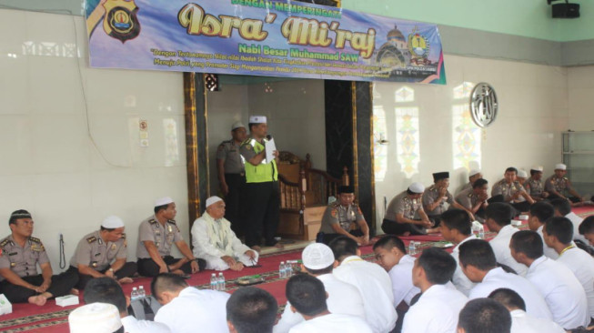 Polda Jambi Peringati Isra Miraj 2019