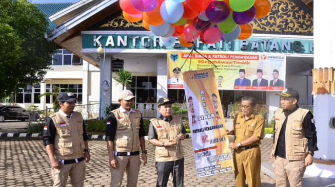 Bupati Batanghari Jadi Irup Apel Siaga Panwaslu